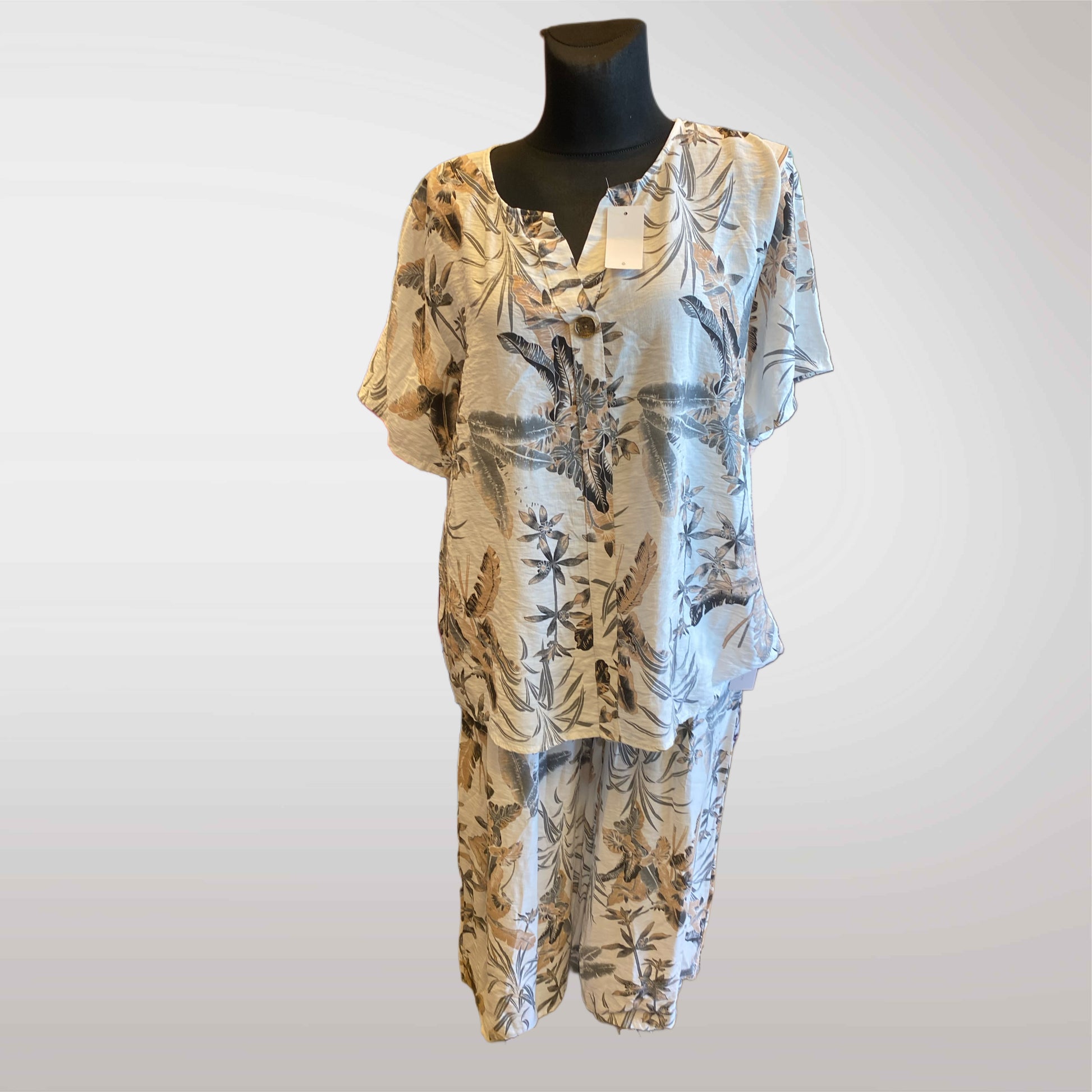 Women's Oversize Set in Viscose Leaves