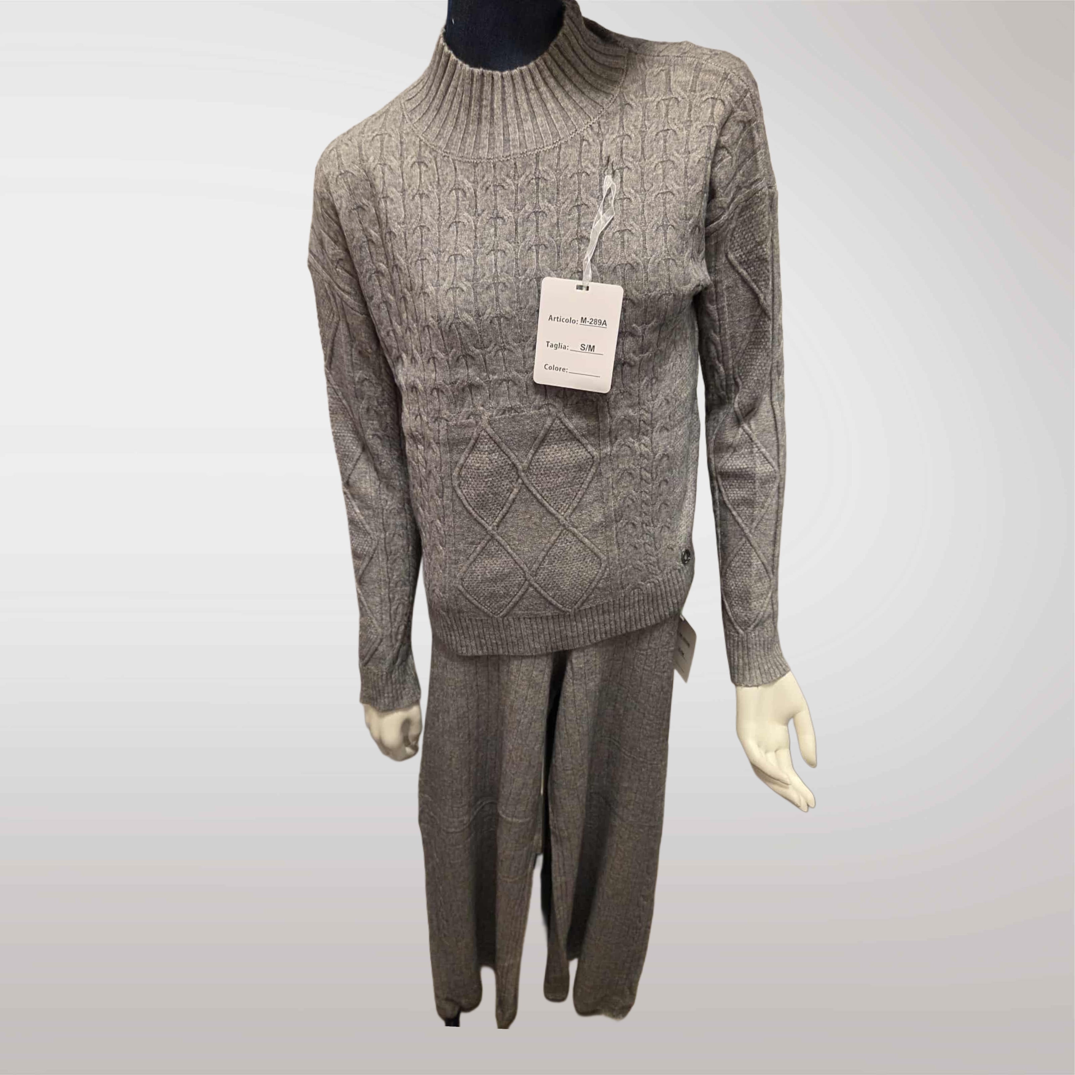 Damski komplet swetrowy z półgolfem: sweter + spodnie