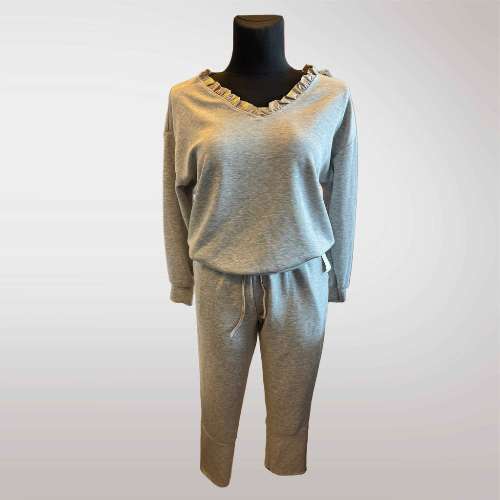Tracksuit Set Butter with Gold Long Sleeve