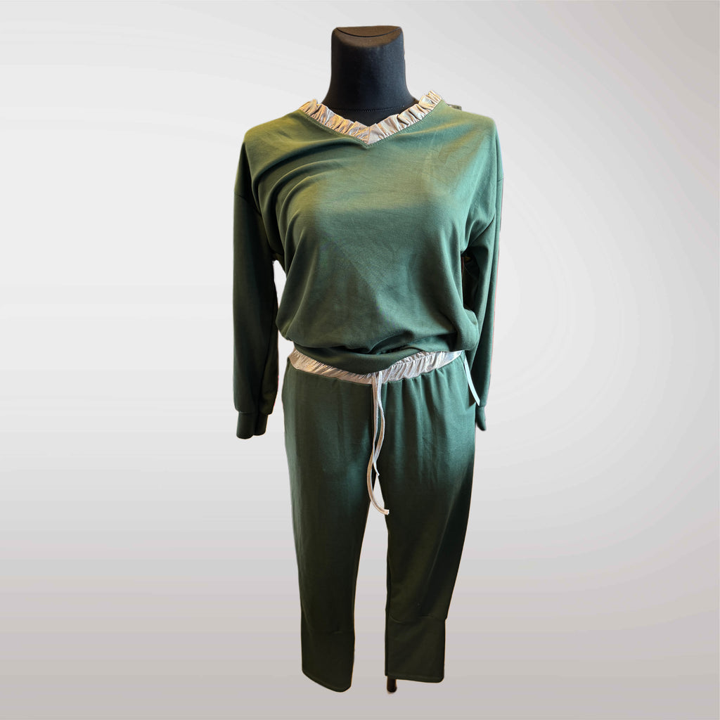 Tracksuit Set Butter with Gold Long Sleeve