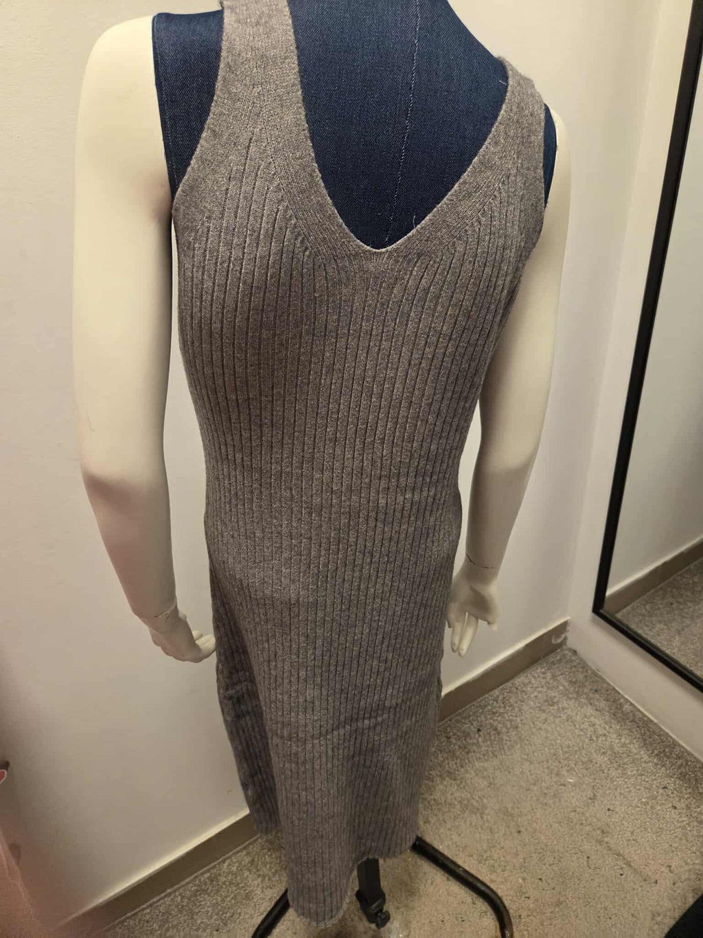 Damski Komplet Dzianinowy Sukienka i Sweter