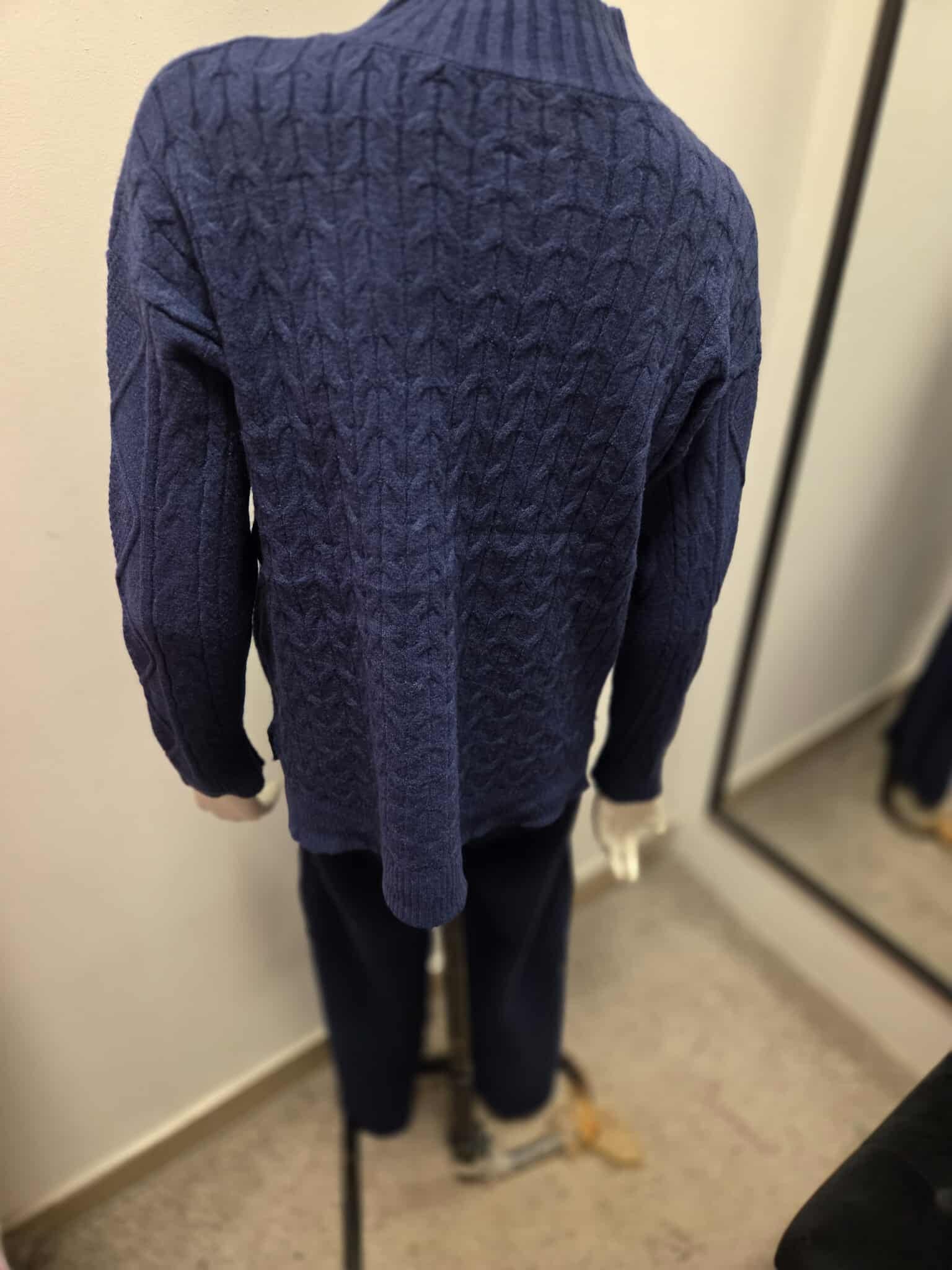 Damski komplet swetrowy z półgolfem: sweter + spodnie