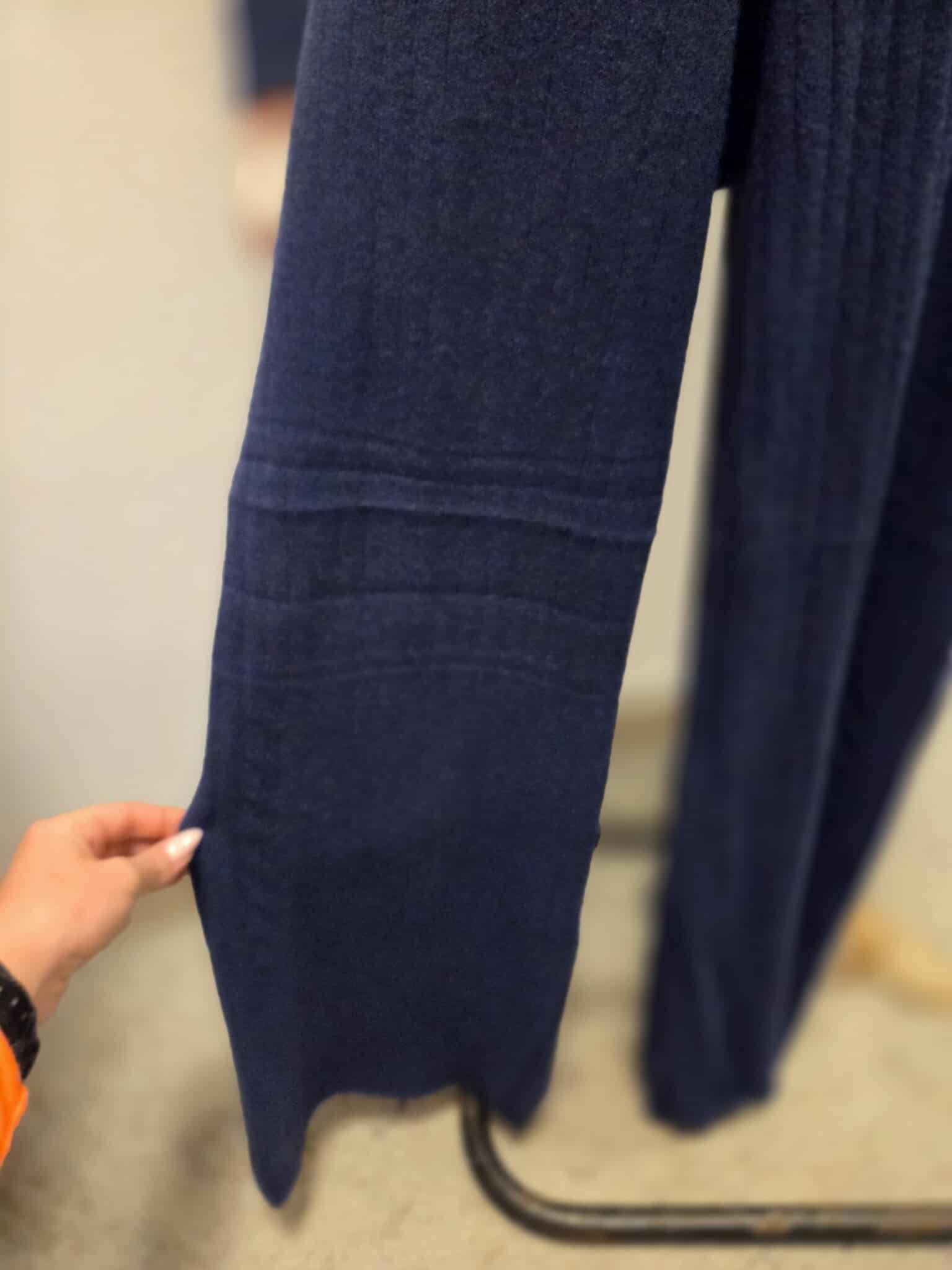 Damski komplet swetrowy z półgolfem: sweter + spodnie