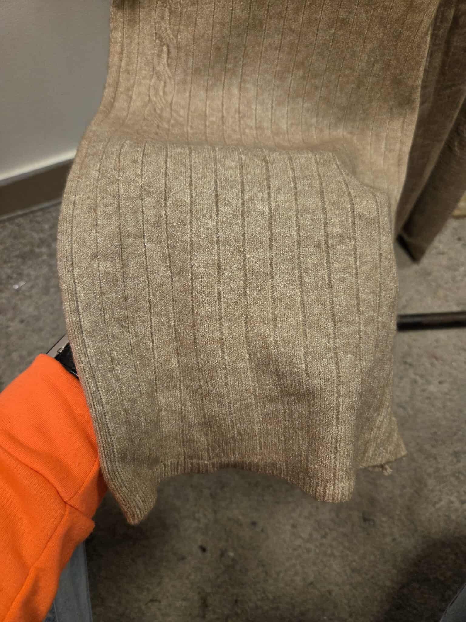 Damski komplet swetrowy z półgolfem: sweter + spodnie