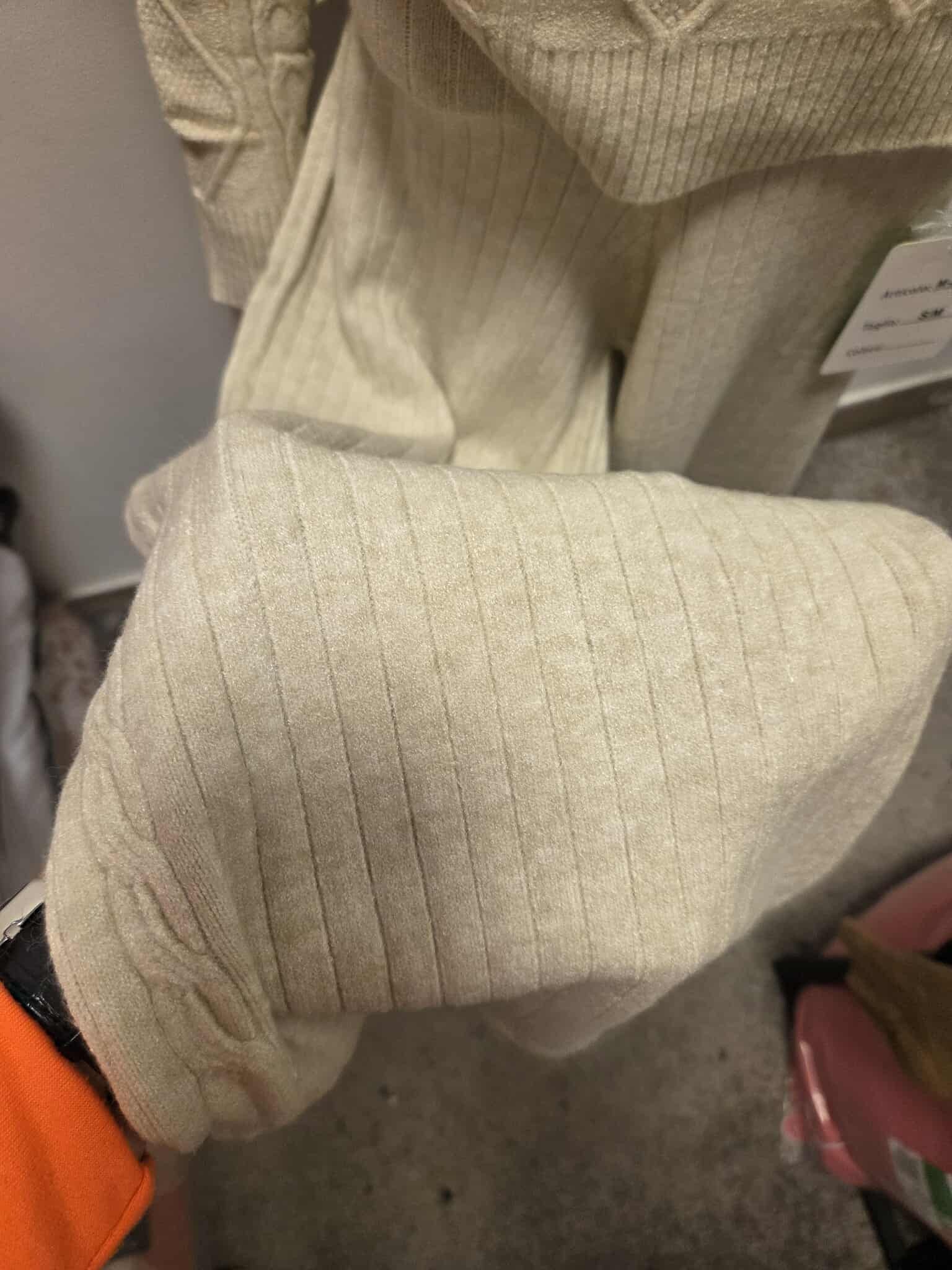 Damski komplet swetrowy z półgolfem: sweter + spodnie